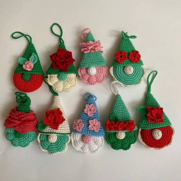 set of 9 Gnomes Flowers Crochet pattern