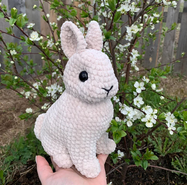 Realistic Mini Bunny Rabbit Pattern