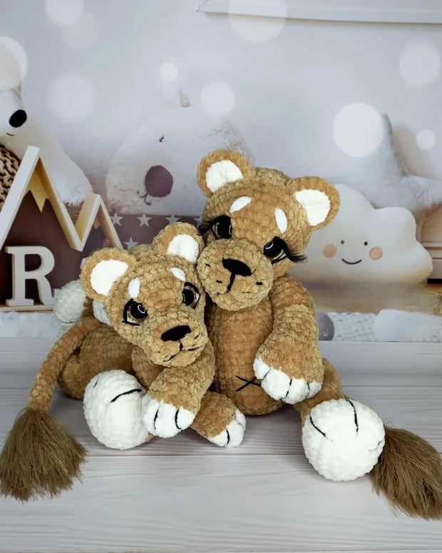 2-in-1 Lion Pride and Baby Lion Crochet Pattern