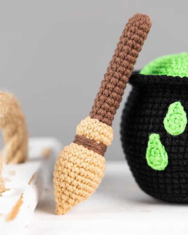 Witch crochet gnome patterns