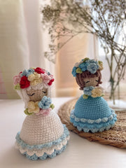 Bouquet Reversible Doll crochet pattern