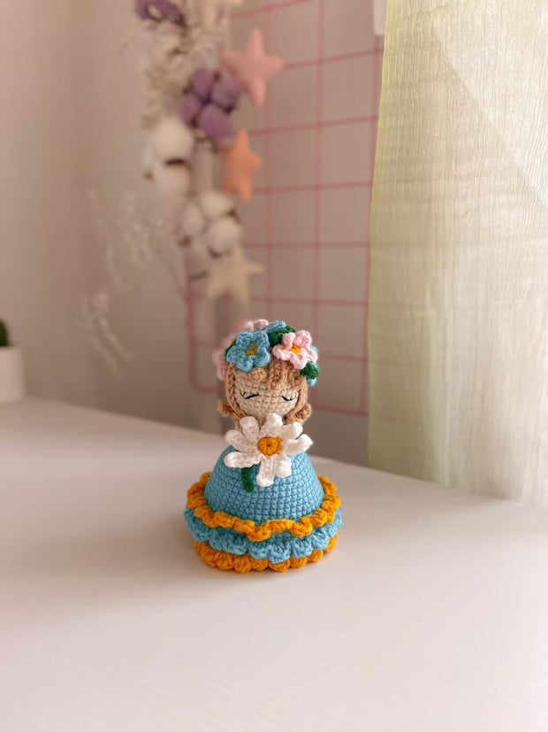 Bouquet Reversible Doll crochet pattern